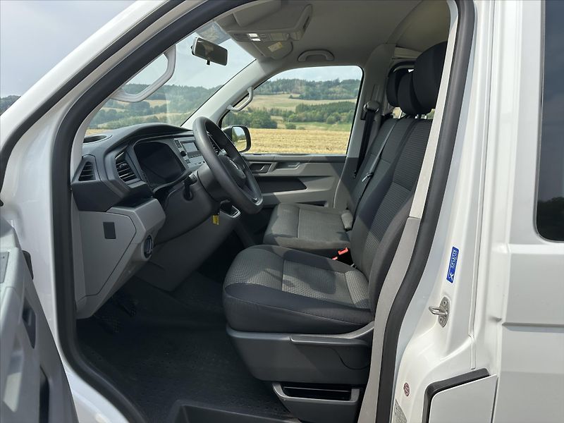 Volkswagen Transporter 2,0 TDI 9-Míst Klima 1.Maj DPH - fotka 11 z 25