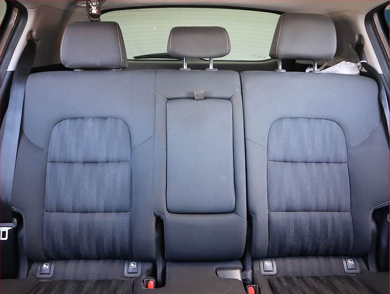 Kia Sportage (2017) 1.7 CRDi, Automat, Serv.kniha - fotka 10 z 20