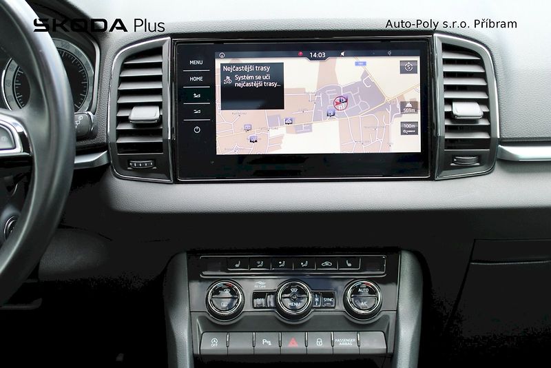 Škoda Karoq (2018) Style 1.5TSI / 110kW 7°DSG - fotka 15 z 22