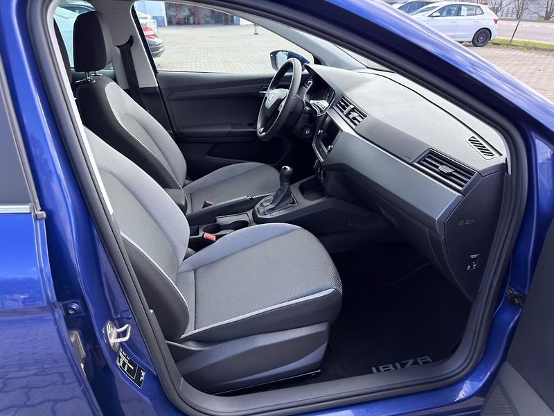 Seat Ibiza 1.0 TSI 70 kW  - fotka 11 z 16
