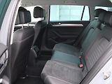 Volkswagen Passat Variant 2.0 TDI 147kW 4MOT DSG CZ DPH - náhled 13