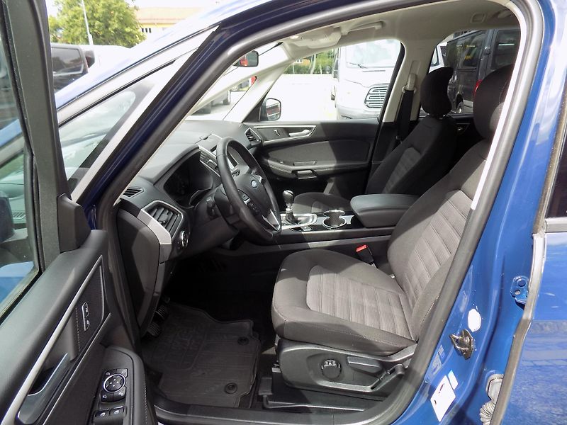 Ford Galaxy 2,0 TDCI 132 KW NAVI 7 MÍST - fotka 21 z 50