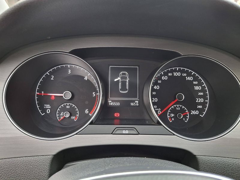 Volkswagen Golf Sportsvan (2014) 1,6 TDI BMT, WEBASTO - fotka 17 z 25