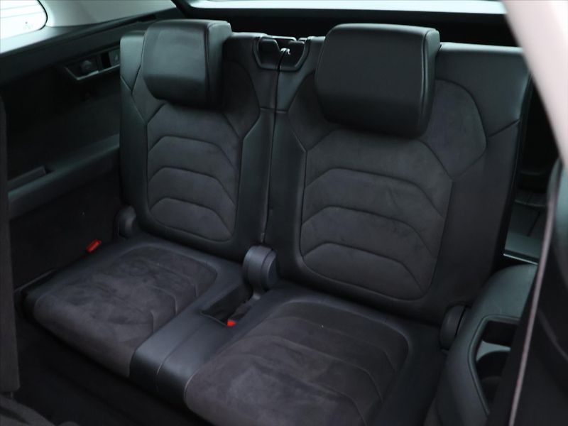 Škoda Kodiaq 2,0 TDI 140kW DSG 7míst CZ 4x4 - fotka 15 z 35