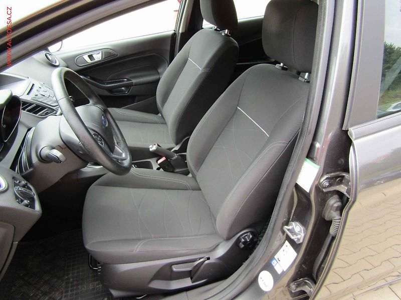 Ford Fiesta (2015) 1.2i, ČR, AC - fotka 9 z 17