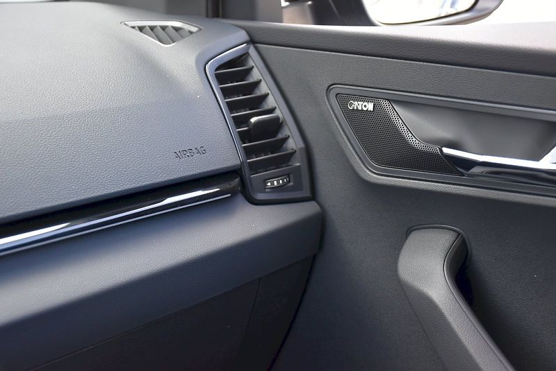 Škoda Karoq (2026) Sportline 1,5 TSI 110 kW 7° au - fotka 40 z 47