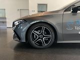 Mercedes-Benz Třídy A 200d AMG - náhled 11