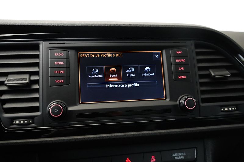 Seat Leon - fotka 19 z 26