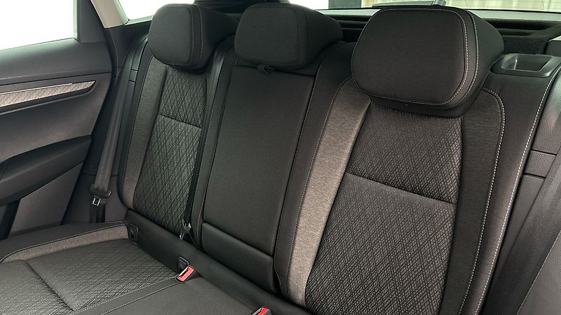 Škoda Karoq 2.0 TDI DSG 4x4 Style - fotka 16 z 29