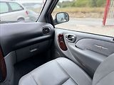 Chrysler Grand Voyager 3,3 V6 128kW A/T 7MÍST - náhled 24