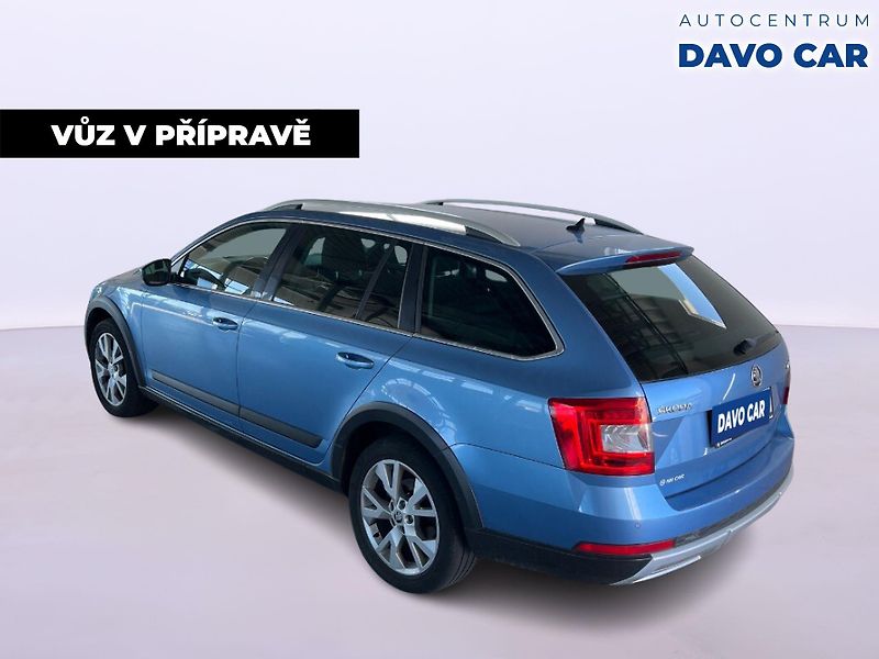 Škoda Octavia 2,0 TDI 135KW SCOUT 4x4 DSG - fotka 4 z 11