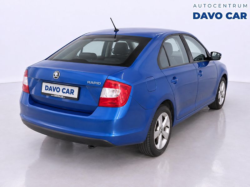 Škoda Rapid 1,2 TSI 81kW Ambition CZ klima - fotka 5 z 12