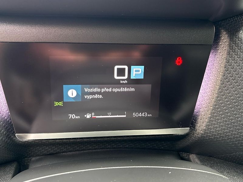 Citroën C4 (2023) Shine 1.2 PureTech 130 EAT8 - fotka 11 z 58
