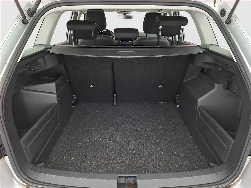 Škoda Fabia (2022) Ambition 1.0 TSI, Serv.kniha - fotka 15 z 15