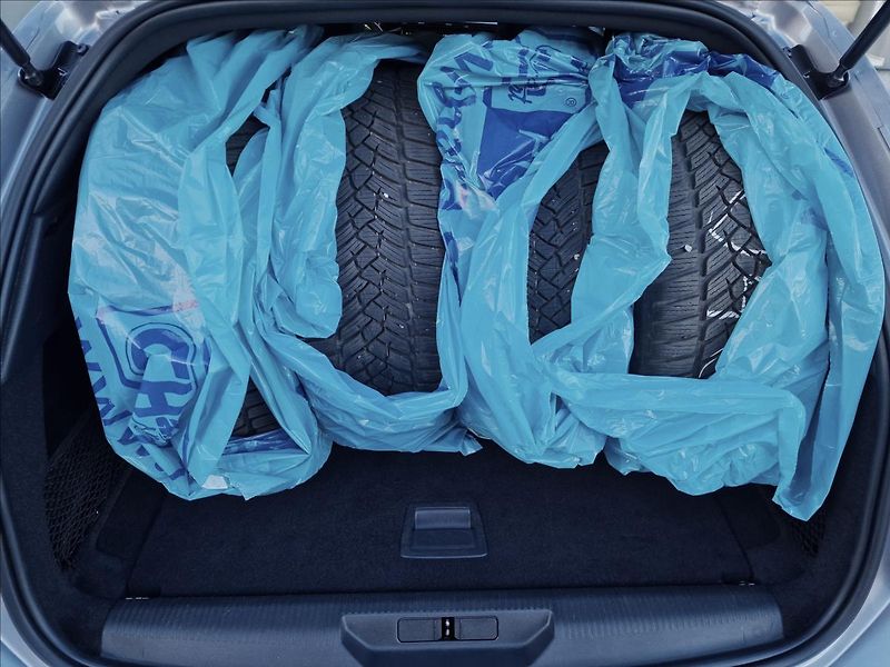 Peugeot 308 1.5HDI 96kW GT, ČR, 1.Majitel - fotka 16 z 50