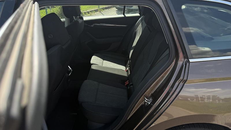 Škoda Octavia (2021) 2.0 tdi SERVIS ŠKODA - fotka 12 z 22
