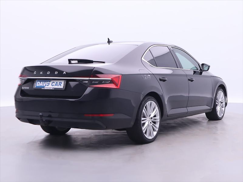 Škoda Superb 2,0 TDI  110 kW DSG DPH CZ - fotka 7 z 43
