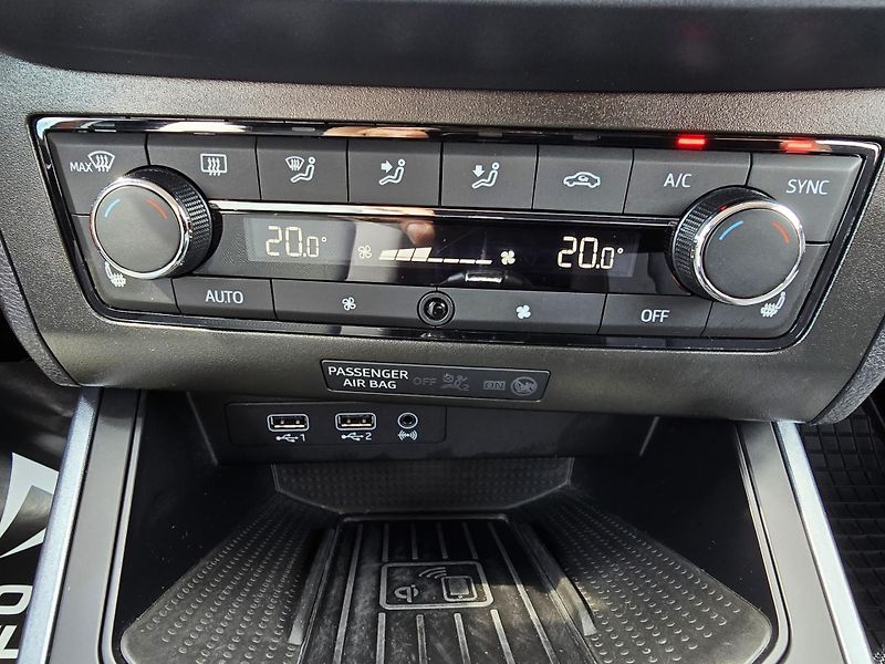 Seat Arona DSG TSI FULL LED NAVI 1Majitel - fotka 23 z 32