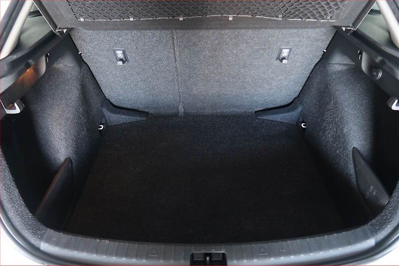 Škoda Scala (2024) Selection 1.0 TSI, Serv.kniha - fotka 13 z 18