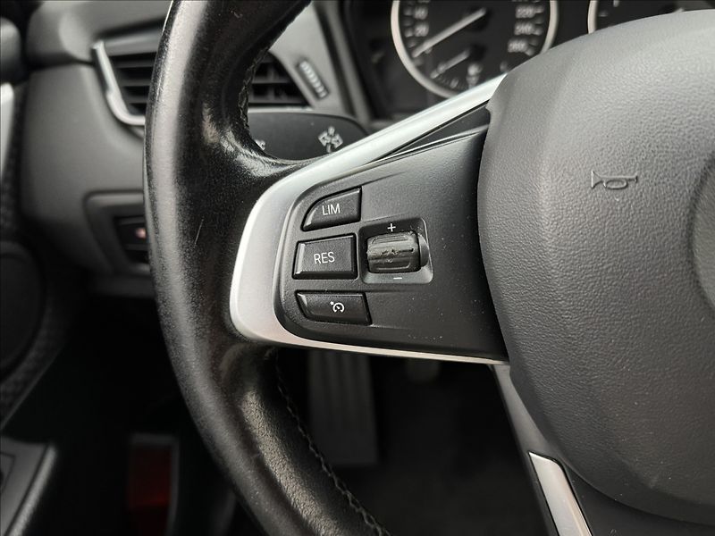 BMW Řada 2 1,5 218i LONG ROZVODY VÝHŘEV - fotka 10 z 43