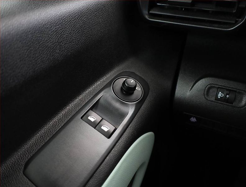 Citroën Berlingo (2019) Live 1.5 BlueHDi, 5Míst, ČR - fotka 12 z 15