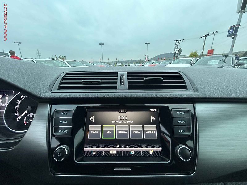 Škoda Fabia (2019) 1.0 TSi, 1.maj,ČR, Style - fotka 15 z 18