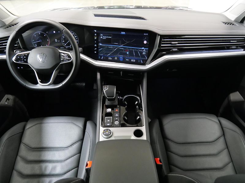 Volkswagen Touareg - fotka 5 z 30