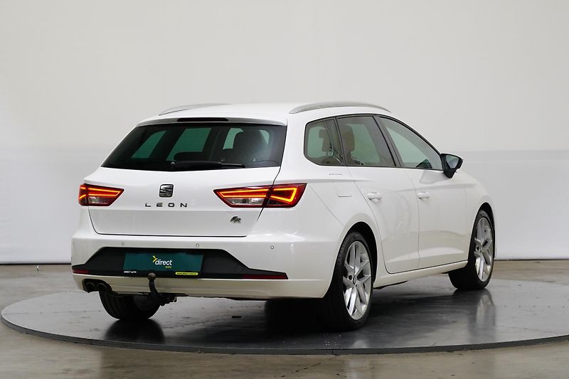Seat Leon - fotka 2 z 28
