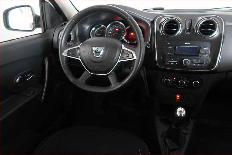 Dacia Logan (2018) 1.0 SCe, ČR,1.maj - fotka 7 z 14