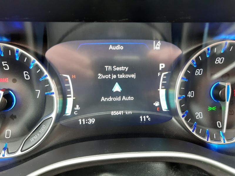 Chrysler Pacifica (2022) 3,6L V6,Top výbava, REZERVACE - fotka 29 z 50