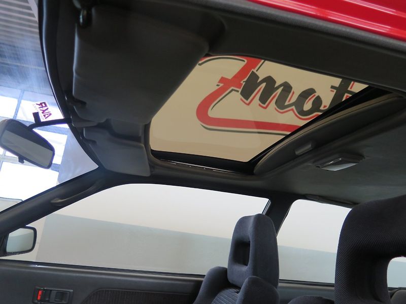 Honda Civic 1.6 16V 80kW - fotka 16 z 22