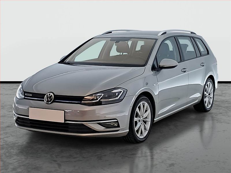 Volkswagen Golf (2018) Highline 1.5 TSI, Serv.kniha - fotka 2 z 19