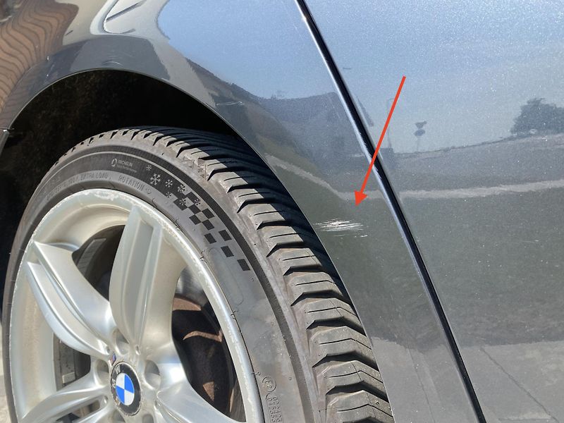 BMW Řada 5 (2015) 530d, 190kW, M-paket, xDrive - fotka 21 z 31
