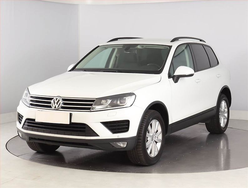 Volkswagen Touareg (2016) 3.0 TDI, 4X4, Automat - fotka 2 z 24