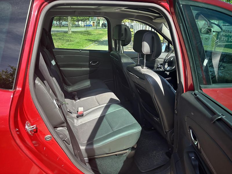Renault Scénic 1.4 TCe Dynamique - fotka 20 z 26