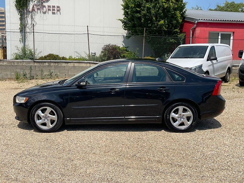 Volvo S40 1.6D 84KW*NOVÉ VSTŘIKY* - fotka 2 z 28