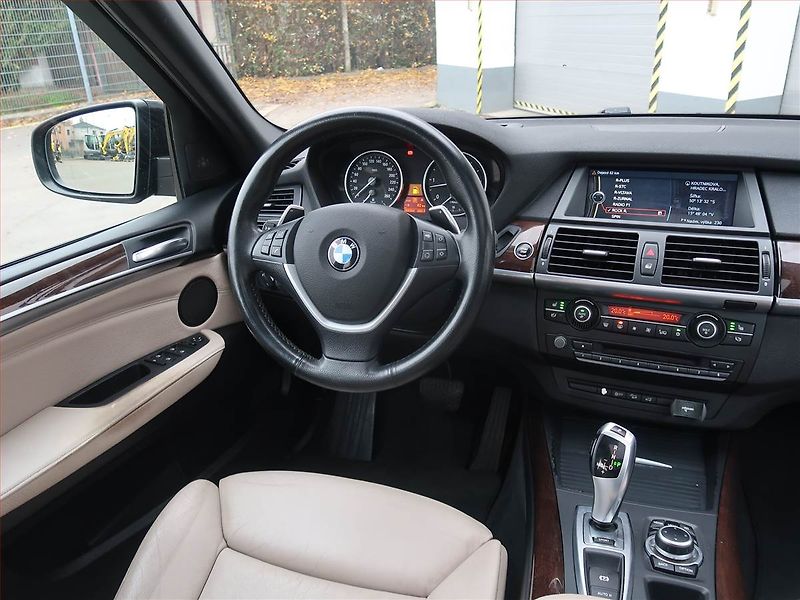 BMW X5 (2013) xDrive40d, 4X4, Automat, Kůže - fotka 7 z 31