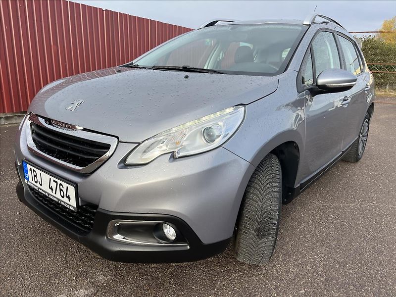 Peugeot 2008 1,2 PureTech 81KW 1.MAJITEL ČR - fotka 36 z 40