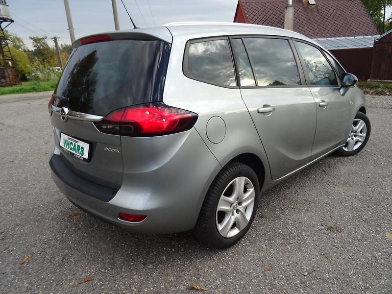 Opel Zafira 1,6 CNG Tourer Edition - fotka 6 z 31