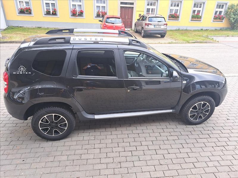 Dacia Duster 1,5 dCi Black edition - fotka 12 z 48