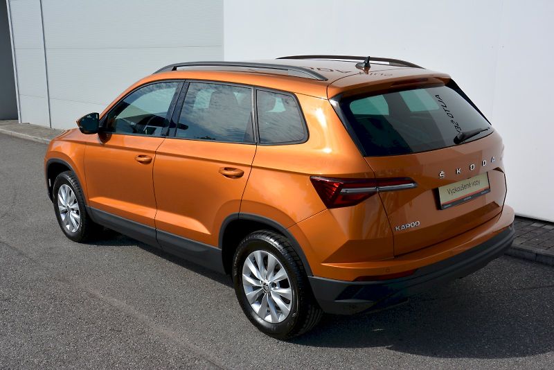 Škoda Karoq (2024) 1.5 TSI 110 kW Ambition PLUS - fotka 9 z 21