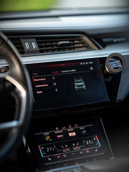 Audi e-tron (2020) /300kW - fotka 29 z 51
