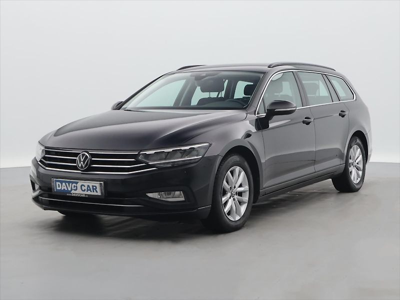 Volkswagen Passat 2,0 110kW BMT DSG Business Var - fotka 3 z 37