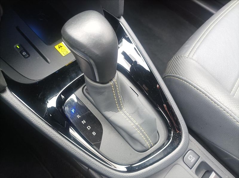 Toyota Yaris Cross 1,5 Premiere Edition - fotka 23 z 25
