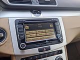 Volkswagen Passat 2,0 TDi 4MOTION KŮŽE KAMERA - náhled 24