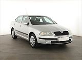 Škoda Octavia (2007) 2.0 TDI, po STK, zamluveno - náhled 1