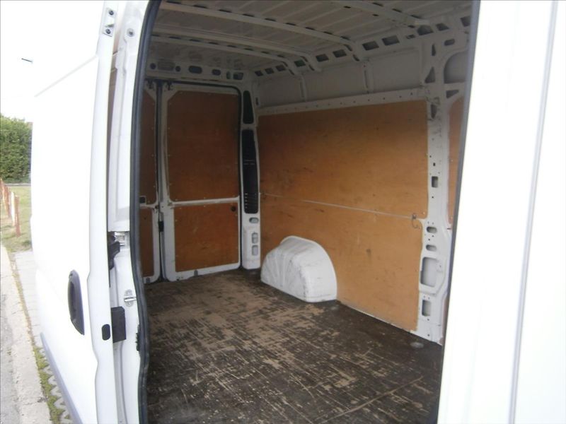 Peugeot Boxer 2,2 HDI L3H2 KLIMA - fotka 8 z 15