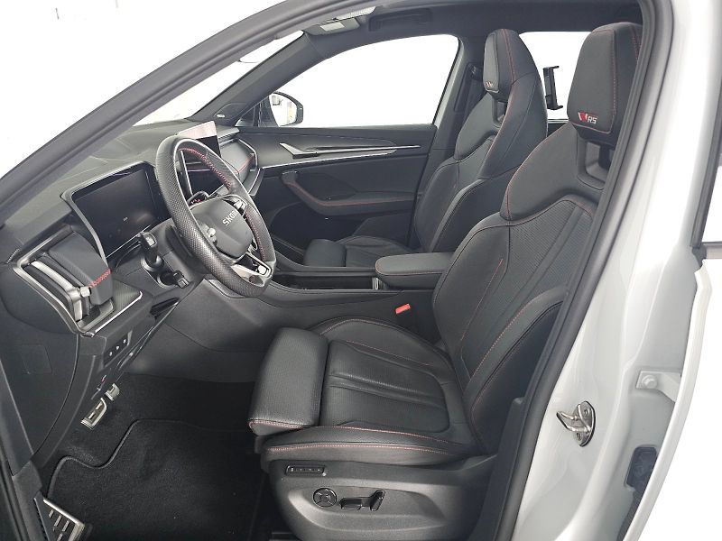 Škoda Kodiaq (2025) 2.0TSI 195kW RS 7S TAŽNÉ PANOR - fotka 6 z 35
