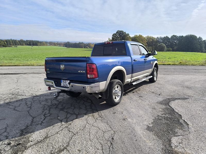 Dodge Ostatní (2010) RAM 2500 6,7 TURBO DIESEL - fotka 7 z 28