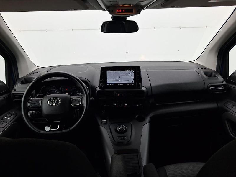 Toyota ProAce City Verso 1.5 D-4D Family Comfort AT - fotka 5 z 28